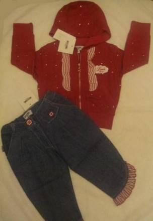 Костюм Moschino, красн. толстовка и джинс. капри Москва