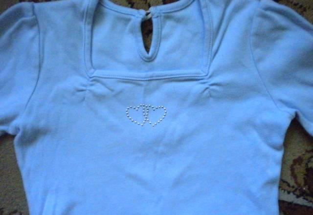 Кофта нежно-голубая со стразами сердечком Москва