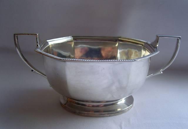 Сахарница. Серебро 925. 1934 год.  Англия Москва