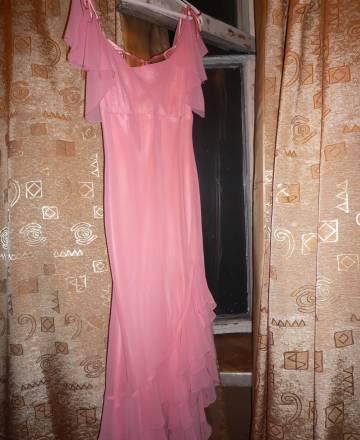 Великолепное розовое выпускное платье Москва