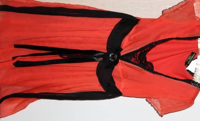 Нарядное платье (привезено из Испании) 44 разм Москва