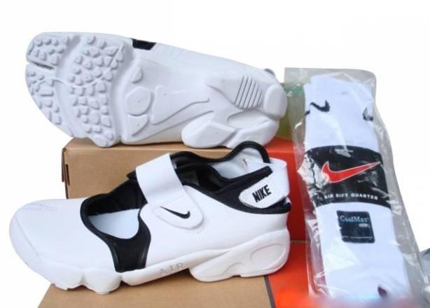 Мужские кроссовки nike Москва