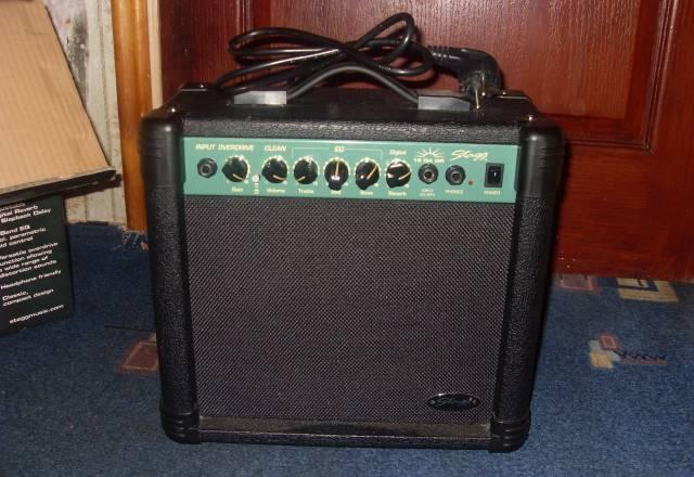 Электо гитара комбик чехол и провод Москва