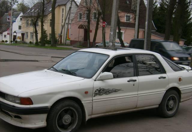 Mitsubishi, 1991 Калининград