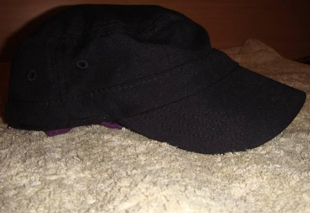 Черная бейсболка Санкт-Петербург