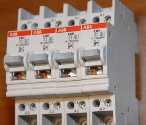 Электромеханическое реле ABB E251 230 вольт Москва