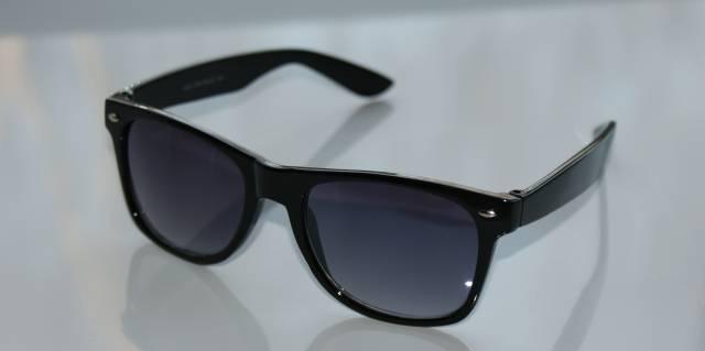 Стильные очки Wayfarer Москва