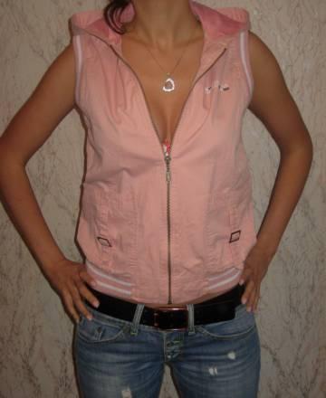 Спортивная жилетка Санкт-Петербург