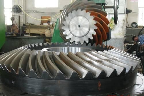 Производство деталей: шестерня, вал, обойма, зубчатая втулка Москва