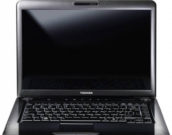 Toshiba A300-14V T8300 2.4GHz 4Гб/820Гб/Wi-Fi Москва