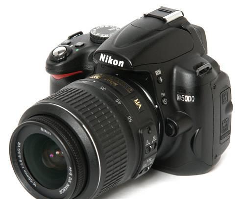 Nikon D5000+Nikon AF-S VR 18-55 Москва