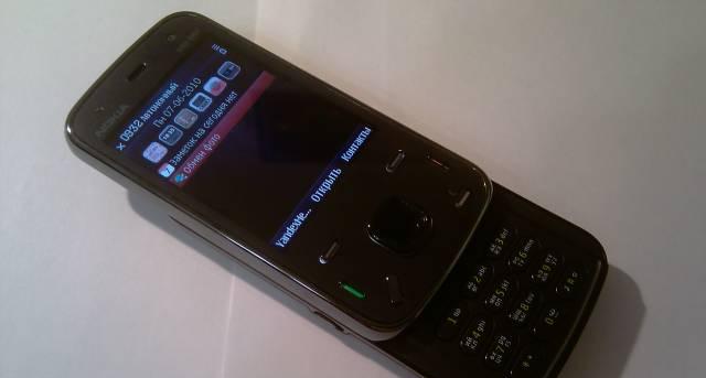Nokia N86 8mp рст с чехлом из кожи (не копия) Москва