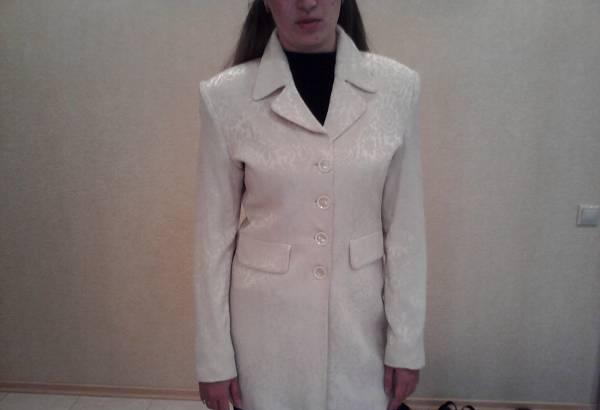 Парчовый пиджак 700 руб Санкт-Петербург