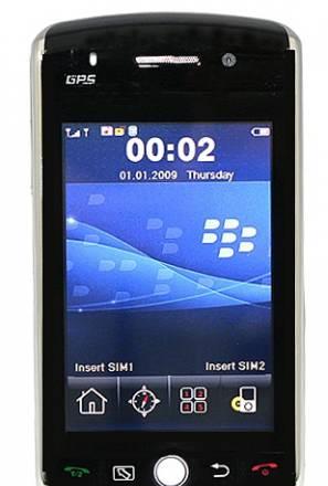 Fly-Ying F035 GPS 2 sim, тв, WiFi + 2ГБ Москва
