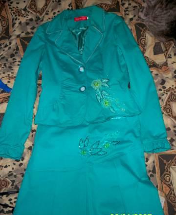 Костюм с юбкой Москва