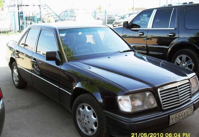 Mercedes E-280, 1993 Санкт-Петербург