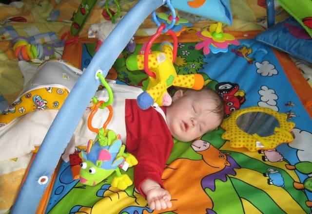 Коврик Tiny Love Москва