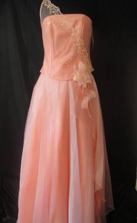 Платья свадебные (новые) Москва