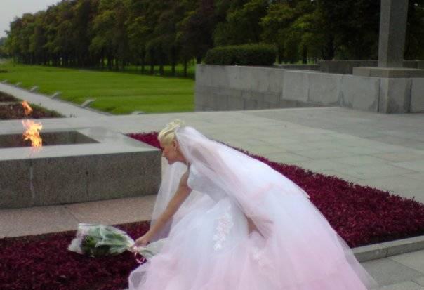 Свадебное платье с фатой, все в тон Санкт-Петербург