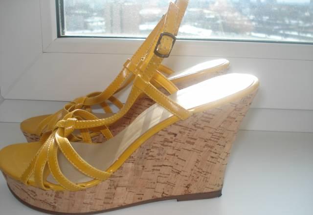 Босоножки, желтые, Germany Москва