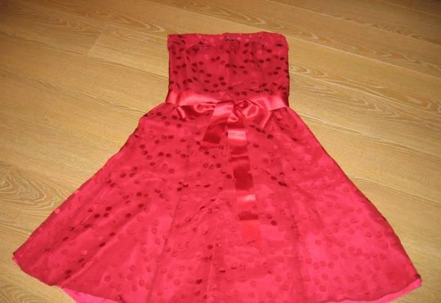 Платье из нат. шелка р.44 в отл. сост Москва