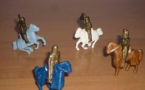 Лучшие киндер сюрпризы. 4 рыцаря-всадника Ростов-на-Дону