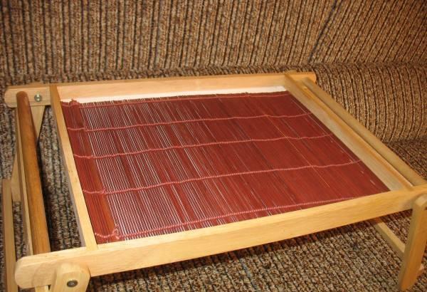 Столик деревянный для завтраков в постель Челябинск