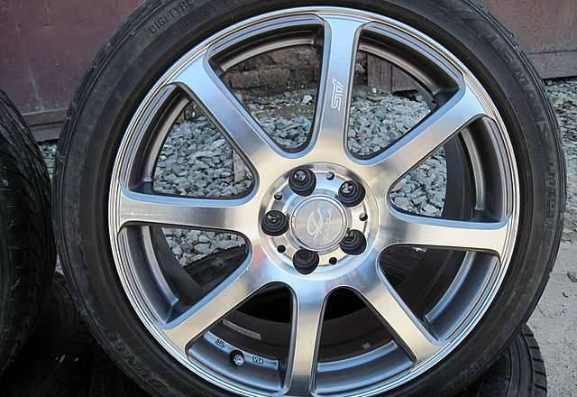 Отличные диски R17 на Subaru, 5х100 Москва