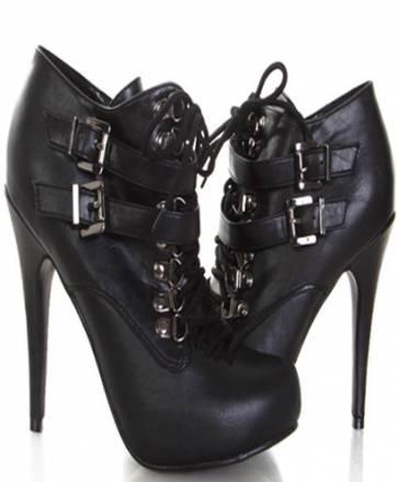 Шикарные новые сапожки Санкт-Петербург