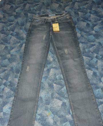 Новые стильные джинсы Москва