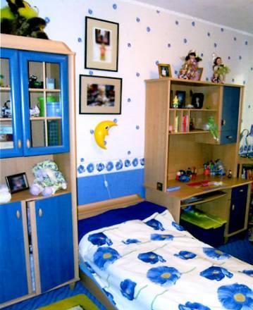 Комплект детской мебели в отличном состоянии Санкт-Петербург