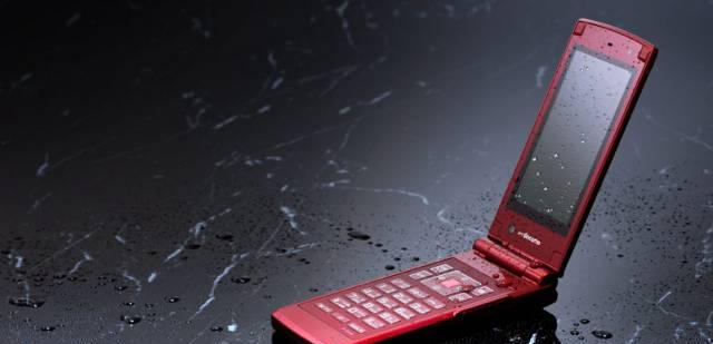Fujitsu F-03B (GSM/3G) японский телефон Москва