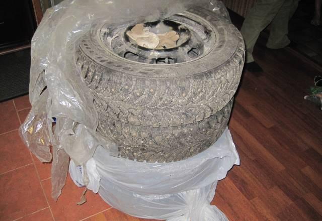 Зимняя резина Cordiant 195/65 R15 на дисках Санкт-Петербург