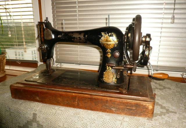 Швейная машинка Singer Москва