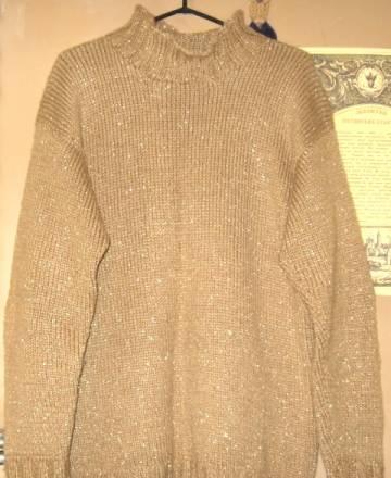 Свитерок цвета золото, р 50-54 Москва