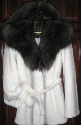 Шубы из бобра с капюшоном р42-44-46 Новые Москва