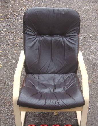 Кресло кожаное Санкт-Петербург