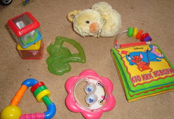 Игрушки до года Москва