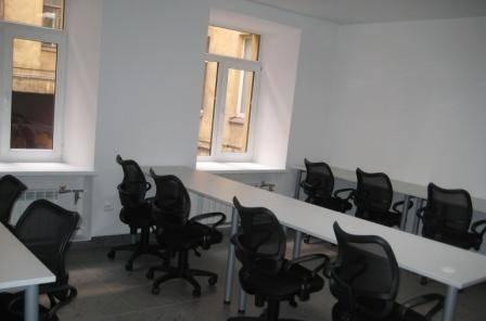 Продаётся флигель на Лахтинской улице, дом 3 Санкт-Петербург