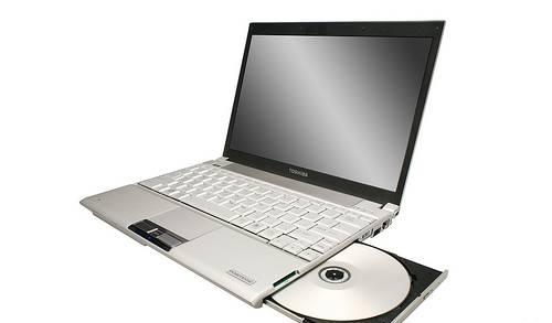 Ультракомпактный toshiba portege R500. Дешево Москва