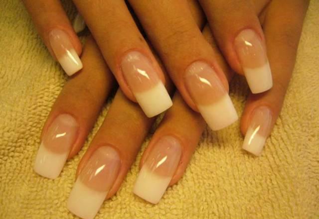 Наращивание ноготочков Москва