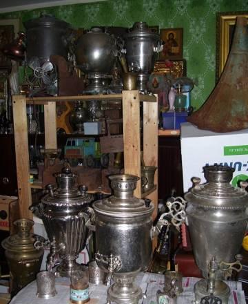 Самовар старинный, с подстаканниками, утюг,чайник Москва
