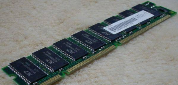 2 планки памяти Sdram PC100 64Mb Москва