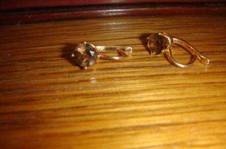 Золотые серьги с натуральным камнем Москва