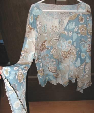 Красивая блузка-стрейч на леди 66 размера Москва