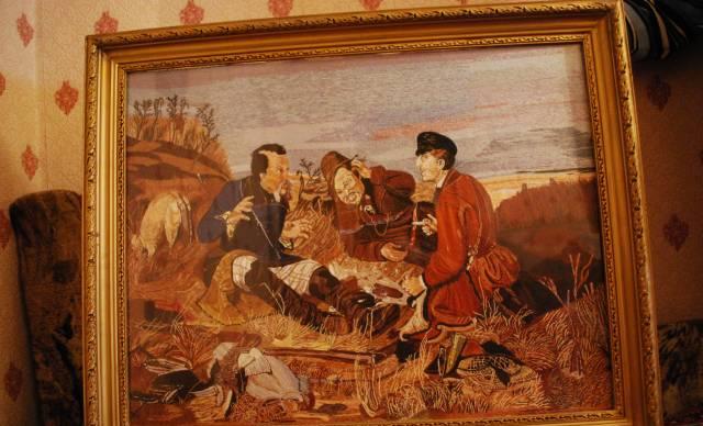 Вышитая гладью картина "Охотники на привале" Москва