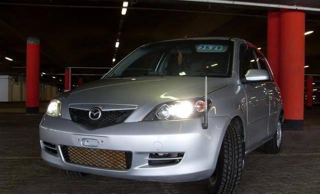Mazda Demio, 2003 Новосибирск