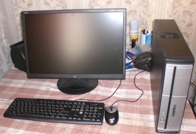 Настольный компьютер Intel(R) и 22 монитор NEC Москва