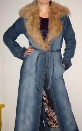 Джинсовое пальто с воротником из натурального меха Санкт-Петербург