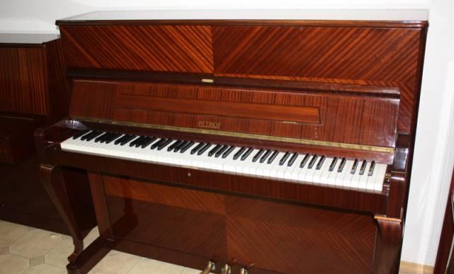 Петроф Полошипо Москва